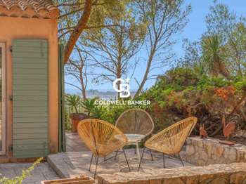 Maison 6 pièces 226 m² · à Sanary-sur-Mer · 226 m² · 1 560 000 €