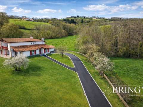 Vente maison 9 pièces Sare 64