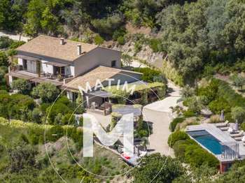 Vente maison 9 pièces Sari-d'Orcino 2A
