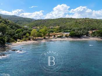 Vente Maison 16 chambresSari-Solenzara