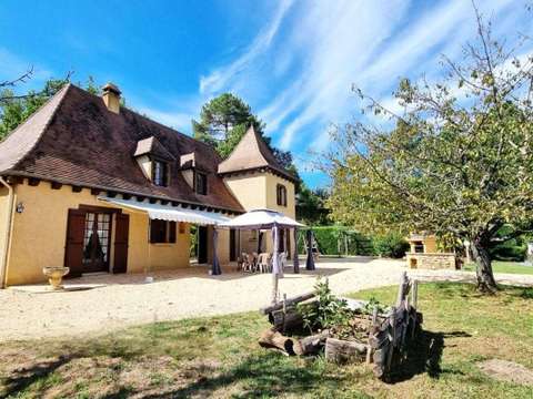 Vente maison 8 pièces Sarlat-la-Canéda 24