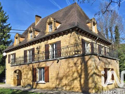 Vente maison 8 pièces Sarlat-la-Canéda 24