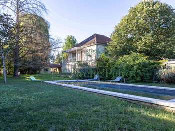 Maison 10 pièces 270 m² · à Sarlat-la-Canéda · 270 m² · 499 000 €