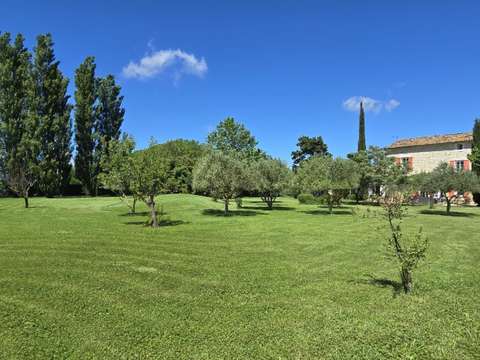 Vente maison 10 pièces Sarrians 84