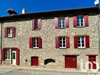 Vente maison 8 pièces