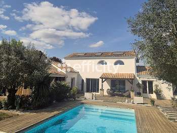 Vente maison 5 pièces Saujon 17