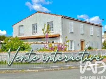 Vente maison 9 pièces Saujon 17