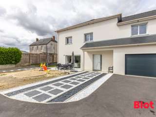 Vente maison 8 pièces