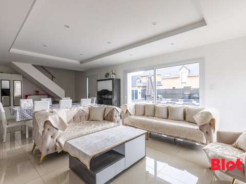 Vente maison 8 pièces