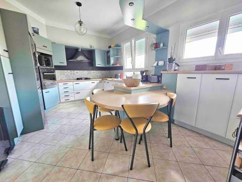 Vente maison 8 pièces