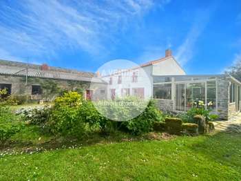 Vente maison 8 pièces Sautron 44
