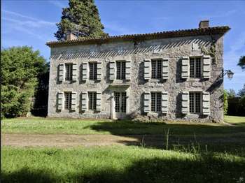 Vente Maison 6 chambresSauvagnas