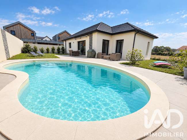 Maison 5 pièces 106 m² · à Sauvagnon · 106 m² · 392 000 €