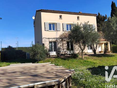 Vente maison 6 pièces Sauveterre 30