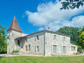 Vente Maison 9 piècesSauveterre