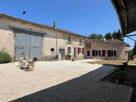 Vente maison 5 pièces Sauzé-Vaussais 79
