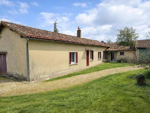 Vente maison 3 pièces Sauzé-Vaussais 79