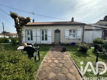 Vente maison 4 pièces Sauzé-Vaussais 79