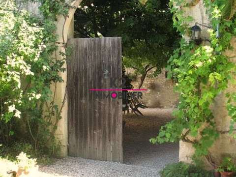 Vente maison 14 pièces Sauzet 26