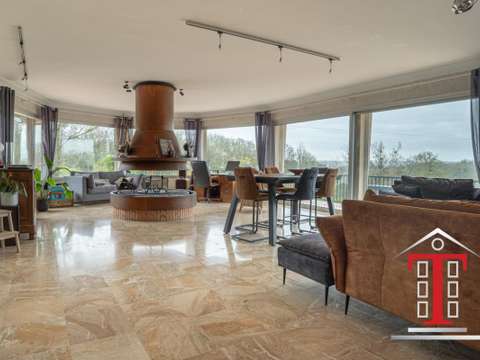 Vente maison 9 pièces