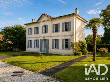 Vente maison 7 pièces Savignac-de-l'Isle 33