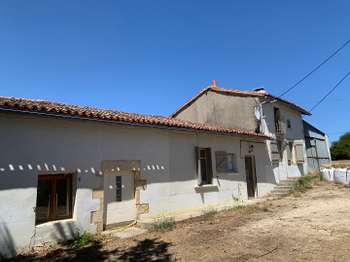 Vente maison 5 pièces Savigné 86