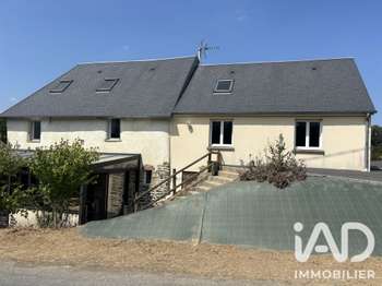 Maison 8 pièces 132 m² · à Savigny · 132 m² · 209 000 €