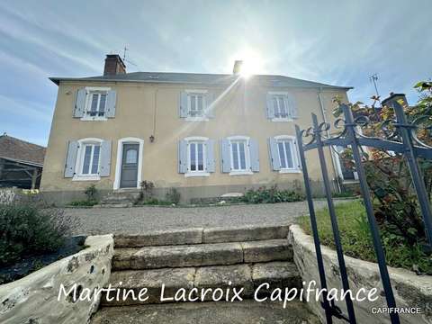 Vente maison 8 pièces Sceaux-sur-Huisne 72
