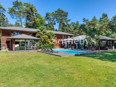 Vente maison 9 pièces Sciez 74