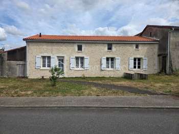 Vente maison 5 pièces Scillé 79