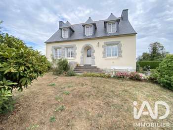 Maison 6 pièces 110 m² · à Scrignac · 110 m² · 184 000 €