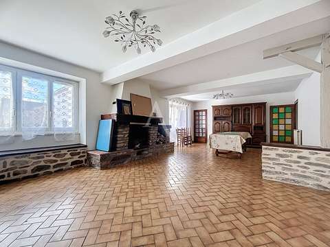 Vente maison 5 pièces Segré-en-Anjou-Bleu 49