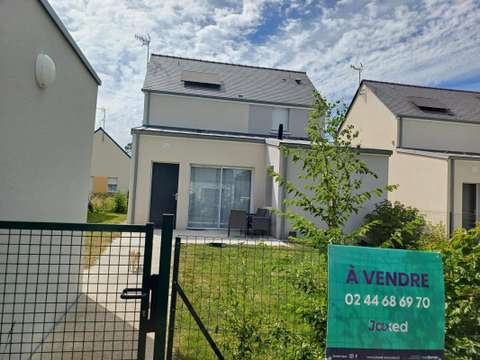 Vente maison 4 pièces Segré-en-Anjou-Bleu 49
