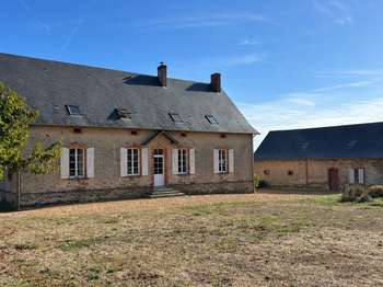 Vente maison 10 pièces Segré-en-Anjou-Bleu 49