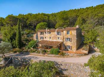 Vente maison 8 pièces Seillans 83