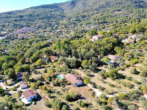 Vente maison 5 pièces Seillans 83