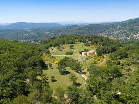 Vente maison 11 pièces Seillans 83