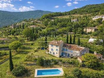 Maison 9 pièces 230 m² · à Seillans · 230 m² · 890 000 €