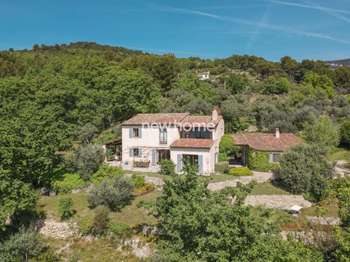Vente maison 8 pièces Seillans 83