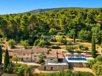 Maison 8 pièces 250 m² · à Seillans · 250 m² · 1 835 000 €