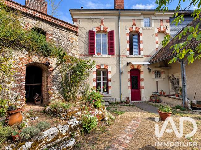 Maison 5 pièces 139 m² · à Selles-sur-Cher · 139 m² · 174 000 €