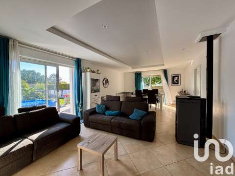 Vente maison 5 pièces Semussac 17