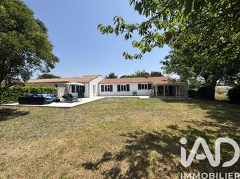 Vente maison 7 pièces Semussac 17