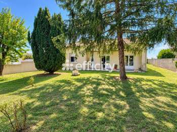 Vente maison 4 pièces Semussac 17
