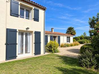 Vente maison 8 pièces Semussac 17
