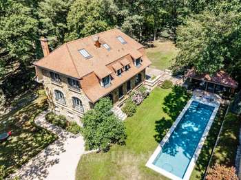 Vente Maison 5 chambresSenlisse