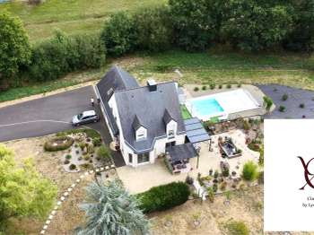 Maison 5 pièces 143 m² · à Sens-de-Bretagne · 143 m² · 323 330 €