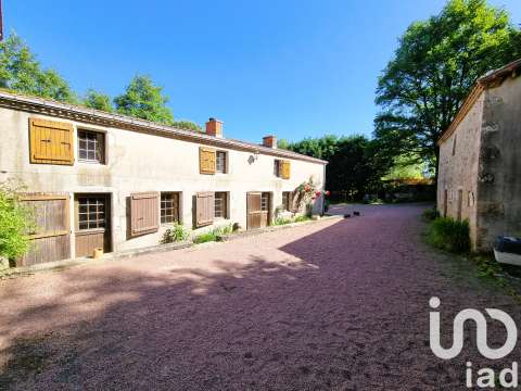 Vente maison 8 pièces Sèvremont 85