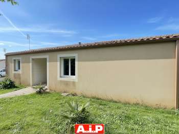 Vente maison 5 pièces Sèvremont 85