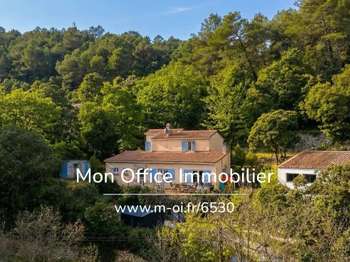 Vente maison 4 pièces Signes 83